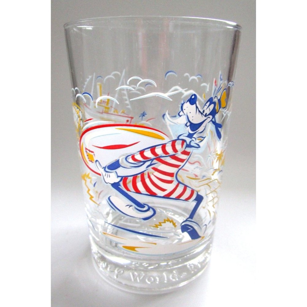 Goofy Dog Walt Disney World 25 Years "Remember The Magic" - Drinking Glass Coll.